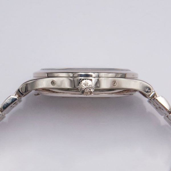 Patek Philippe Annual Calendar 5396/1G-010